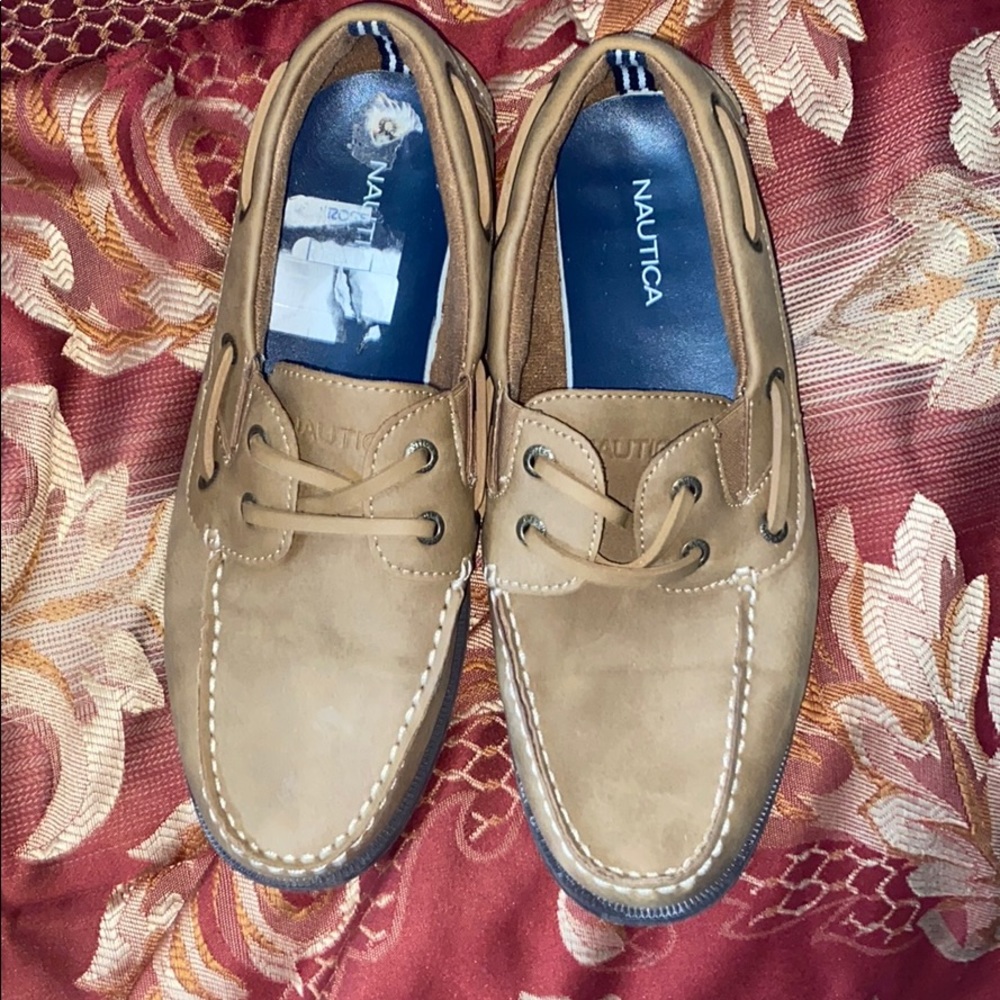 Nautical men’s shoes size 8